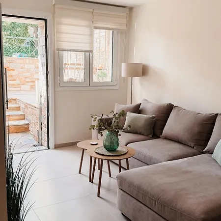 דירה Irya Minimal